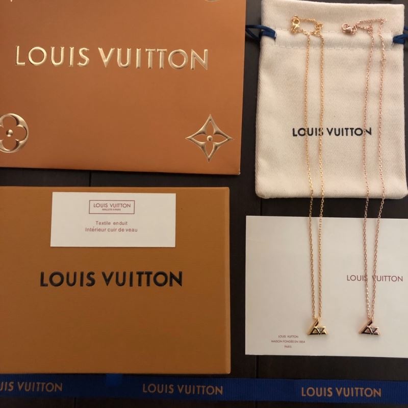 Louis Vuitton Necklaces